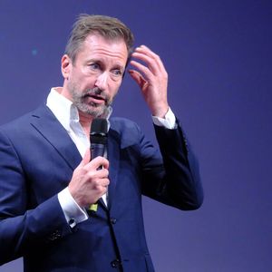Der Rhetoriker René Borbonus empfahl, bei der Vorbereitung vor allem dem letzten Satz in einem Vortrag viel Bedeutung beizumessen. Denn der präge sich ein.  (Bild:  Zietz VCG)