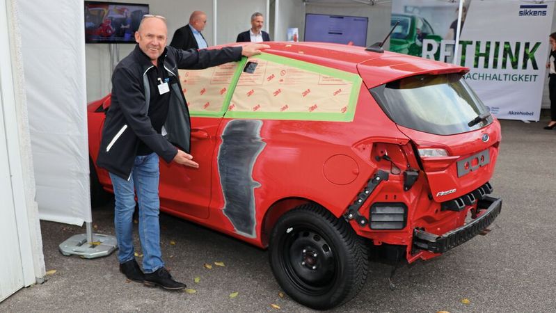 Seit mehr als 20 Jahren forciert Siegbert Müller von Carbon das Thema „Instandsetzen statt Erneuern“. Dies wird in Zeiten der Nachhaltigkeitsforderungen von Kunden und Versicherungen immer wichtiger.  (Bild:  Carbon)