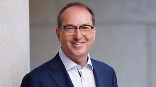 Bundesinnenminister Alexander Dobrindt (CSU) will härter gegen hybride Angriffe durch staatliche Geheimdienste vorgehen. (Bild: @ BMI / Henning Schacht)