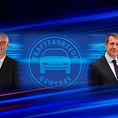 Ulrich Dilchert (links) und Jürgen Hasler sehen mit der neuen Satzung „einen handlungsfähigen, modernen Verband mit klaren Strukturen“ verwirklicht. (Bild: ProMotor)