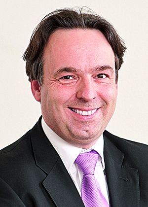 „Unsere effizienten Produktionstechnologien sind es, die aus grünen Träumen nachhaltige Realitäten machen können.“  Hartmut Rauen, Mitglied der Hauptgeschäftsführung des Verbandes Deutscher Maschinen- und Anlagenbau (VDMA). (Archiv: Vogel Business Media)