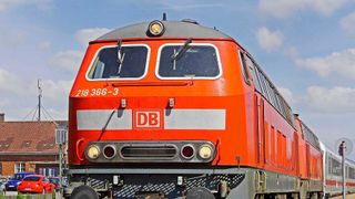 Die Bahn möchte in den nächsten zehn bis 20 Jahren die Dieselloks durch alternative Antriebe ersetzen. (gemeinfrei)