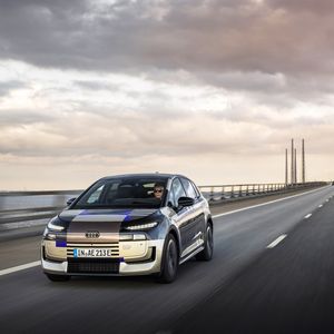 Einen besonderen Schwerpunkt legten die Designer und Ingenieure des Audi A2 E-tron auf die Aerodynamik. (Bild: Audi AG)