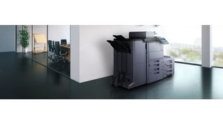 Das A3-Multifunktionssystem TASKalfa 9002i ist auf eine hohe Druckgeschwindigkeit ausgelegt. Zusätzlich bringt Kyocera noch vier weitere Schwarzweiß-Multifunktionssysteme auf den Markt. (Kyocera)