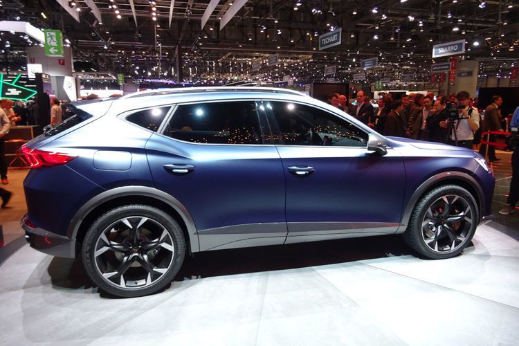 Das Konzeptfahrzeug Cupra Formentor gibt einen Ausblick auf das erste eigenständige Modell der sportlichen Seat-Submarke. (Seyerlein/»kfz-betrieb«)