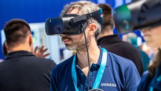 Das Fachpublikum konnte auf der SPS ein breites und facettenreiches Angebot an Produkten, Lösungen und Innovationen aus dem Bereich der smarten und digitalen Automation erleben. (Bild: Mesago/Arturo Rivas)