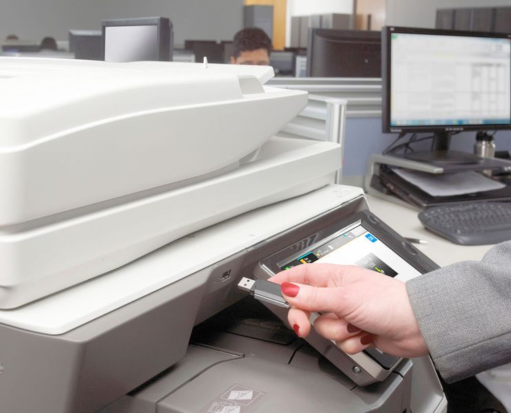 Microsoft-Office-Dokumente können auch direkt von einem USB-Stick aus gedruckt werden. Praktisch für Besucher in der Firma. (Bild: Sharp)