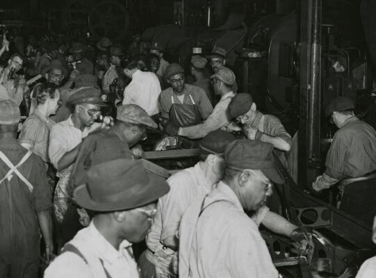 Henry Ford hat das Fließband zwar nicht erfunden und andere haben es bereits vor ihm im Automobil-Bau benutzt. Er war jedoch der Erste, der es konsequent in der Produktion einsetzte  (Bild: The Henry Ford Museum)