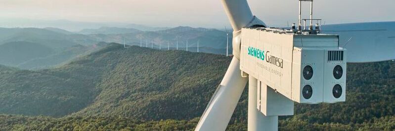 Schon seit längerer Zeit kursieren Gerüchte, dass Siemens seine angeschlagene Windenergie-Tochter Gamesa komplett übernehmen möchte. Nun hat der Konzern eine entsprechende Übernahmeabsicht bestätigt.  