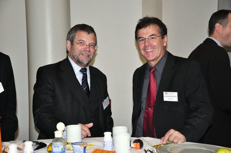 Dr. Gerd-Ulrich Spohr (left) and Hans-Georg Kumpfmüller, Siemens  (Picture: PROCESS)