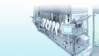 Die Inova H6-10 bietet für das Befüllen von Fertigspritzen höchste Ausbringungen bei zugleich exakten Füllgenauigkeiten.  (Bild: Optima Group Pharma)