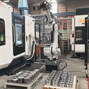 Automation in the turning area too: With series production on a CLX 450TC, capacity was freed up elsewhere to be able to get involved in gear cutting.(Image: Ingersoll)