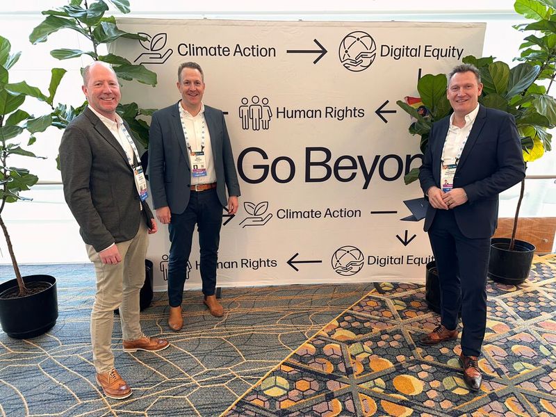 Das HP-Team (v. l.) Sascha Böhmer, Nico Greiner und Hartmut Husemann war im ARIA-Hotel. Die coolen Produkte durfte ich leider noch nicht fotografieren. (Bild: Vogel IT-Medien )