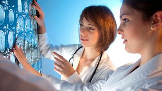 Syngo Carbon soll künftig unternehmensweit klinische Bilder und Befunde in einer einheitlichen Lösung zusammenführen. (pix4U - stock.adobe.com)