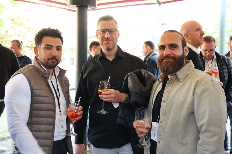 Das bluvisio-Team: (v. l.) Alper Cinibulak, Christian Peters und Rambod Shoari (Bild: Vogel IT-Medien GmbH)