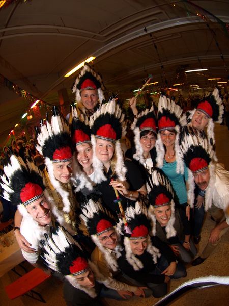 Die Indianer vom Ringfoto-Stamm. (Archiv: Vogel Business Media)