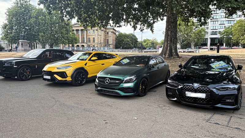 An einem Aktionswochenende hat die Polizei 90 Fahrzeuge aus dem Verkehr gezogen, viele davon sind hochpreisig. (Bild: Metropolitan Police London)