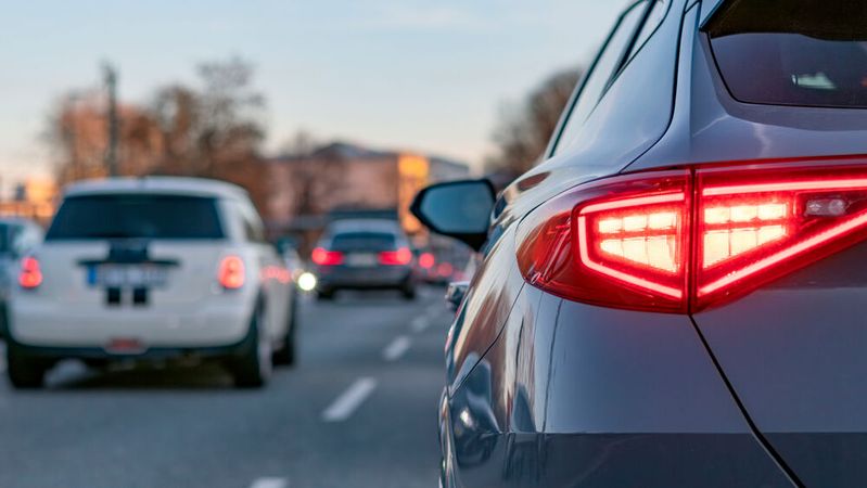 Symbolic image: Automotive taillights featuring advanced backlighting from Diodes' new boost controller(Source: ©  Kara - stock.adobe.com)