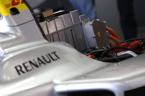 Renault leitet mit der Formel E eine neue Motorsport-Ära ein: Die rein elektrische Rennserie startet in zehn Metropolen. (Bild: Renault)