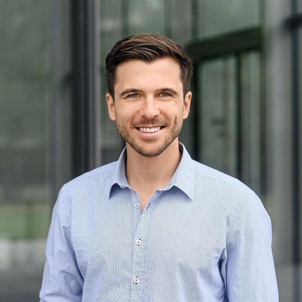 Sebastian Schaal, Geschäftsführer Luminovo, denkt die Wertschöpfungspresse für Elektronik neu. (Bild: VCG)