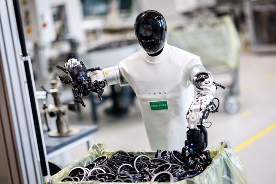 Schaeffler wird humanoide Roboter von Humanoid in sein globales Fertigungsnetzwerk integrieren.(Bild:  Schaeffler)