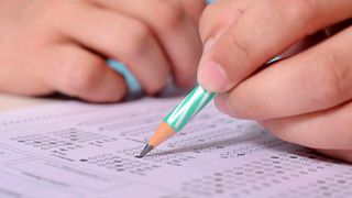 Die Prüfungen auf IHK-Ebene werden in diesem Jahr erst im Sommer stattfinden. (Bild: gemeinfrei)