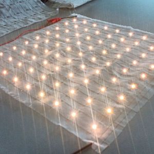 LED-Gewebe könnte künftig als Ambientebeleuchtung auch vermehrt im Auto auftauchen.(Bild:  Ettlin)