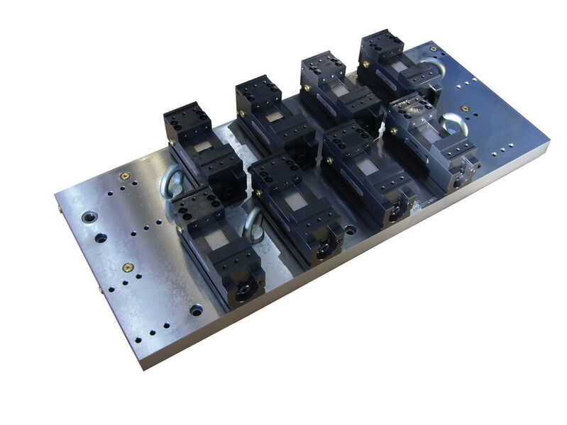 Eine kundenspezifische hydraulische Aufspannlösung für die automatisierte Teilefertigung mit hydraulischem Mehrfach-Werkstück-Spannsystem. (Bild: Gressel)