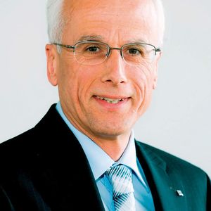 Rudi Eisemann, Geschäftsführer von Di-Soric Industrieelectronic: „Durch den Einsatz von Leuchtdioden ergeben sich nahezu grenzenlose Designmöglichkeiten für Beleuchtungen.“ Bild: Di-Soric Industrieelectronic