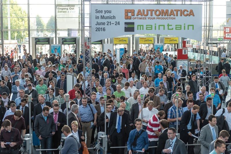 Groß war das Interesse an der Automatica 2014. Und auch in diesem Jahr darf der Veranstalter wieder mit hohem Besucheraufkommen rechnen. (Bild: Messe München)