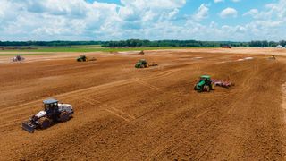 Die Batteriezellenfabrik von Amplify Cell Technologies wird 185.000 Quadratmeter umfassen. (Bild: Daimler Truck AG)