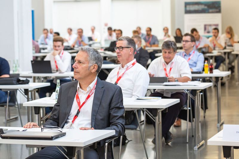 Steckverbinder: Impressionen vom 15. Anwenderkongress Steckverbinder im Würzburger VCC 2021. (Bild: VCG/Stefan Bausewein)