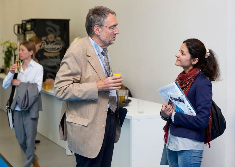 Eindrücke von der Werkstoffwoche Dresden 2015. (Bild: Werkstoffwoche Dresden)