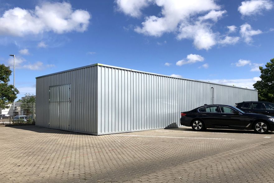 reifenlagerhalle-autohaus-wigger-gross (HaCoBau Hallen und Container Systeme GmbH)
