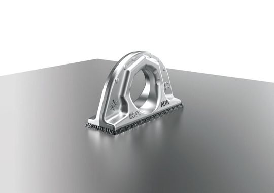 Das ist der Inox-ABA von RUD. Es handelt sich dabei um einen schweißbaren Anschlagpunkt, der auch in rauen Umgebungen seine Dieste zuverlässig tut. Hier mehr dazu ...(Bild:  RUD)