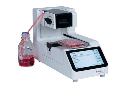 Welljet-Reagenziendispenser mit Plattenstapler(Bild:  Integra Biosciences)