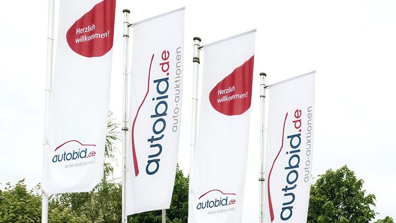Autobid.de zieht Bilanz: 2025 vermarktete das Unternehmen über 150.000 Fahrzeuge B2B.(Bild:  Autobid.de)