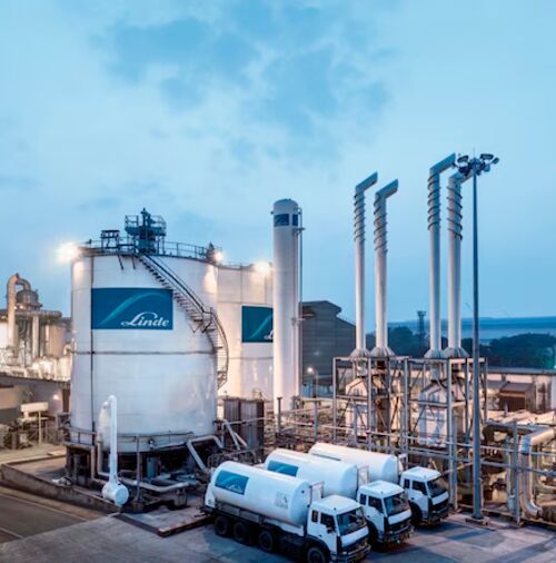 The newly acquired units are now providing oxygen, nitrogen and argon for Tata Steel’s iron and steelmaking operations. (Source:  Linde)