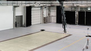 Im Test- und Anwendungszentrum L.I.N.K. am Fraunhofer-IIS in Nürnberg erproben Forscher kognitive Sensorsysteme mit Lokalisierungs- und Vernetzungstechnik. (Fraunhofer-IIS/Paul Pulkert)