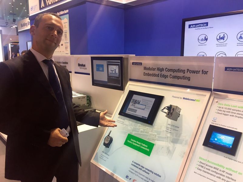 Advantech ist spezialisiert auf Edge Computing. Im Mittelpunkt stehen modulare Lösungen, hier gezeigt von Marco Zampolli.  (M. Dalke, VBM)