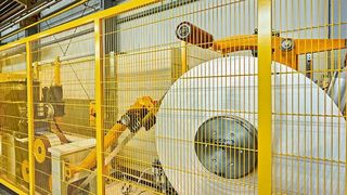 Vollflächig oder selektiv vernickeln, versilbern oder verzinnen mit der neuen Selektivanlage. (H. D. Lenzen Bandverzinkung / Juergen Ritterbach)