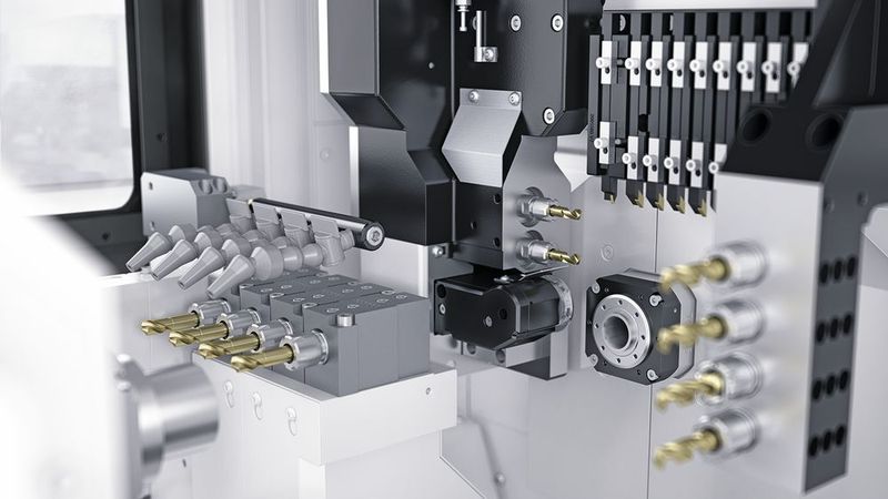 Die Swiss DT 13 kann mit einer Gewindefräseinheit bestückt werden, die als Polygonfräskopf verwendet werden kann. (Tornos)