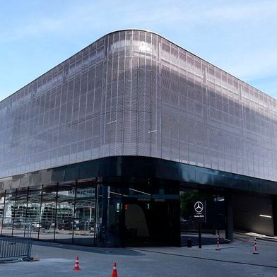 Die EU-Kommission hat keine Einwände gegen den Verkauf der Standorte der Mercedes-Benz-Niederlassungen in und um Berlin. (Bild: Jan Rosenow – VCG)