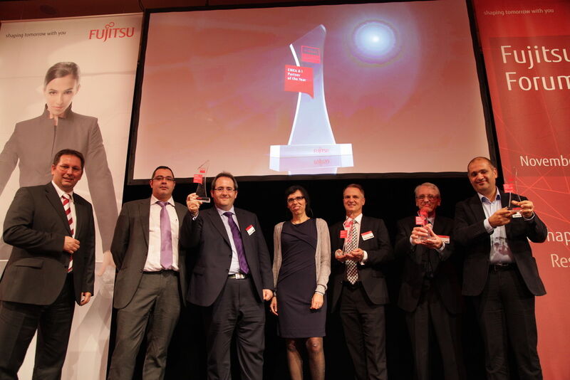 Stolze Gewinner: Die ausgezeichneten Partner des Fujitsu Select Programs (Bild: Fujitsu)