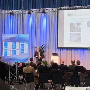 Ein interessantes Vortragsprogramm ergänzte die Messe.