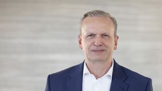 Elring-Klinger-CEO Thomas Jessulat will mit E-Mobility-Produkten in Zukunft deutlich mehr Umsatz generieren. (Bild: ElringKlinger AG)