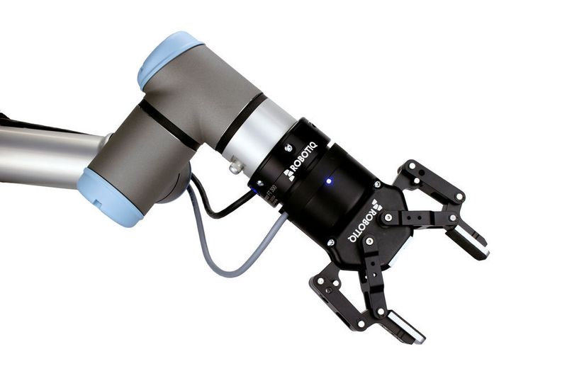Dank des Robotiq Kraft-Momenten-Sensors, der zwischen Roboterarm und Greifer gebaut wird, kann die Anwendung selbst geringe Krafteinwirkungen von weniger als 0,5 N registrieren – ein entscheidender Vorteil für direkte MRK-Applikationen. (Robotiq)