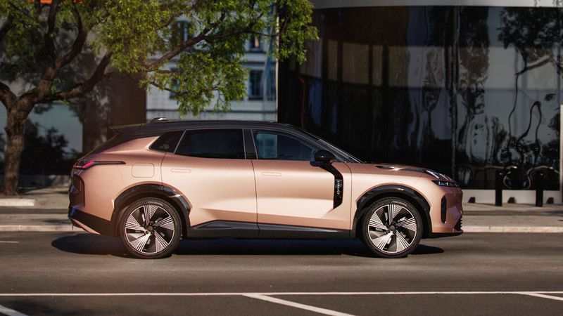 Die Preisliste startet bei  55.995 Euro. (Bild: Lynk & Co)