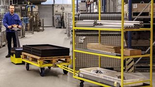 Der „TAKKTOR T2000“ sorgt insbesondere in kleinen Unternehmen für flexiblen, effizienten Lastentransport. (Kaiser+Kraft)