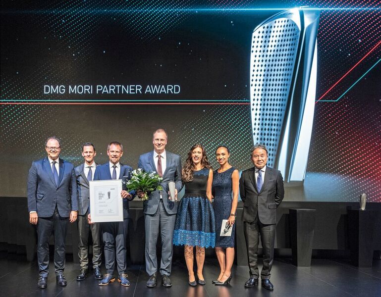 Festo erhielt auf der EMO den DMG Mori Innovation Partner Award 2019 überreicht. (Festo)
